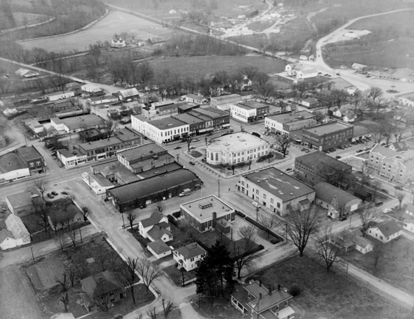 Cassville Square Aerial 1950